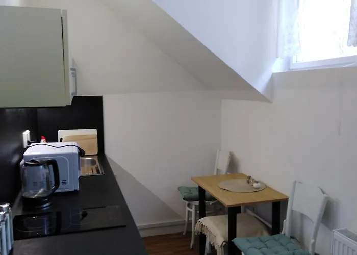 Pod Kaplickou Деревянный коттедж